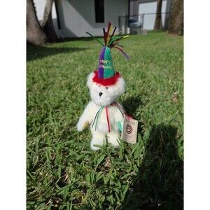 Boyds Bears Happy Birthday Plush White Teddy bear Tags Bearthday Glitter B8